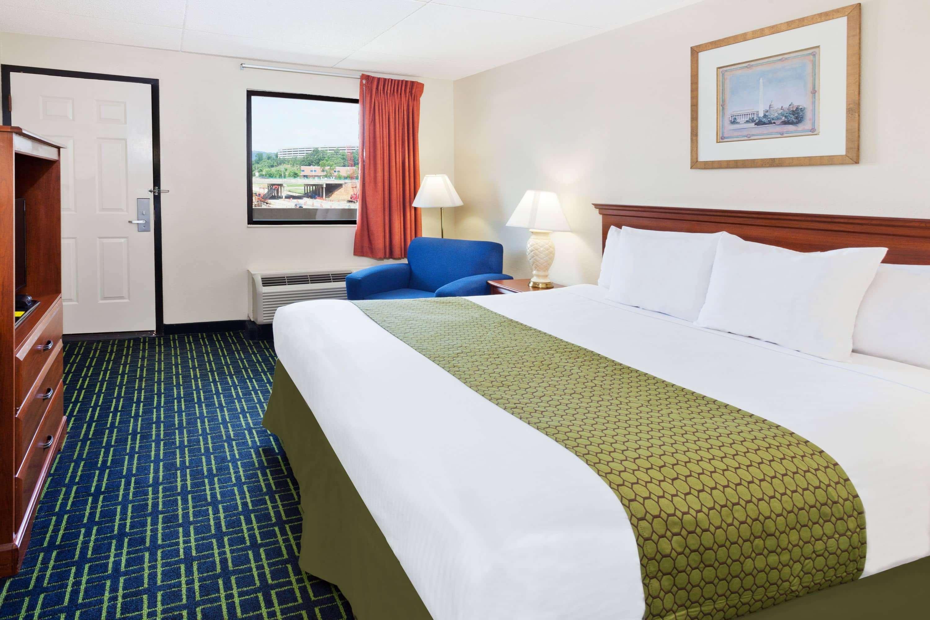 Hotel Bo, A Days Inn By Wyndham Chattanooga Downtown Esterno foto