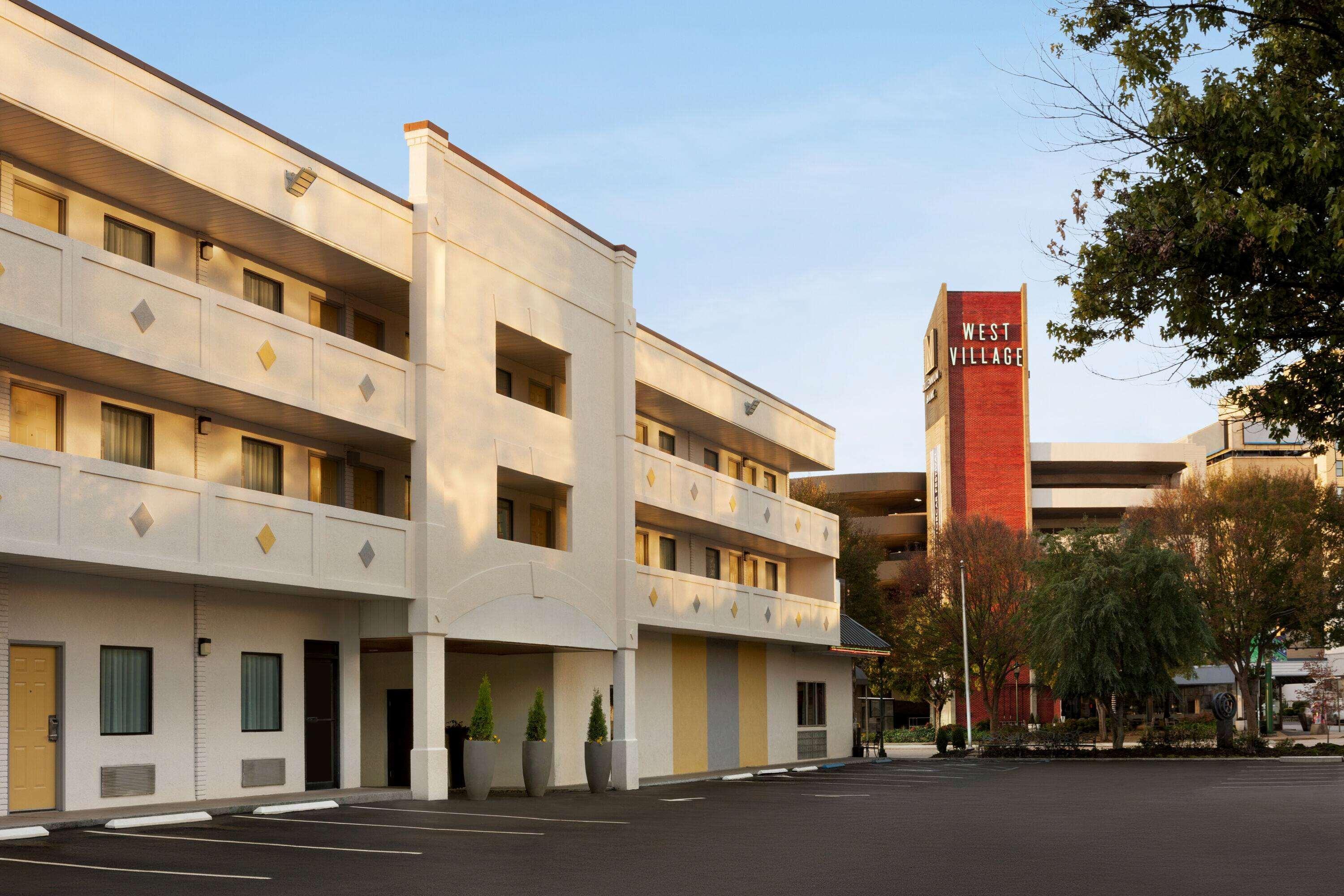 Hotel Bo, A Days Inn By Wyndham Chattanooga Downtown Esterno foto