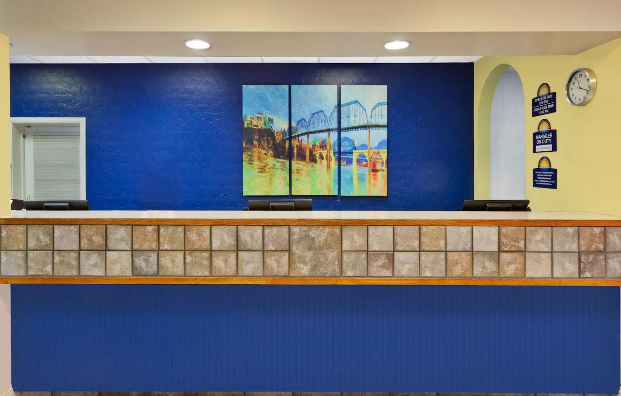 Hotel Bo, A Days Inn By Wyndham Chattanooga Downtown Esterno foto